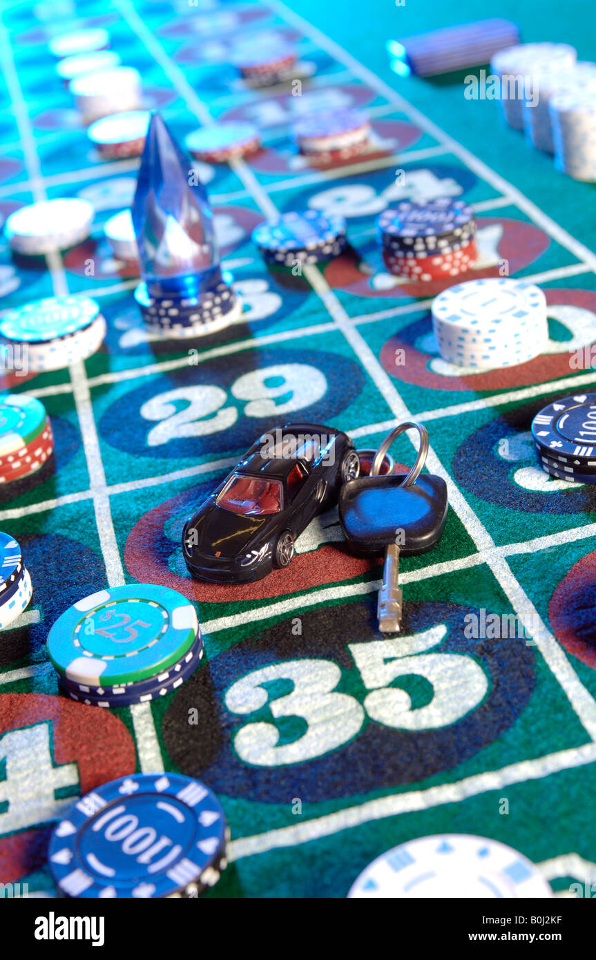 car keys on a roulette table Stock Photo Alamy