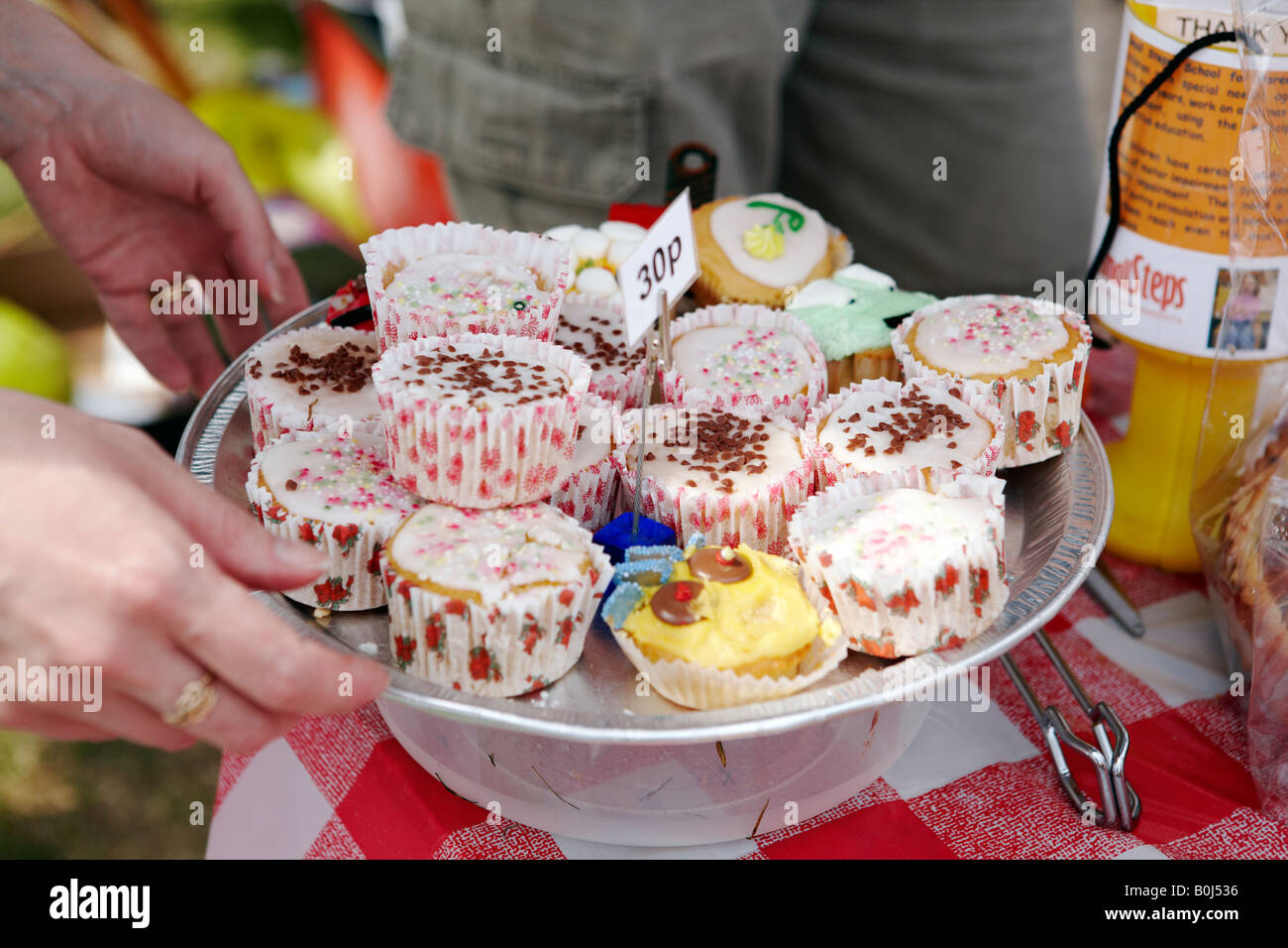 Summer With Cakes Hi res Stock Photography And Images Alamy summer-with-cakes-hi-res-stock-photography-and-images-alamy