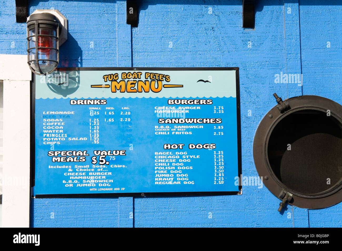 Porthole beach cafe hires stock photography and images Alamy