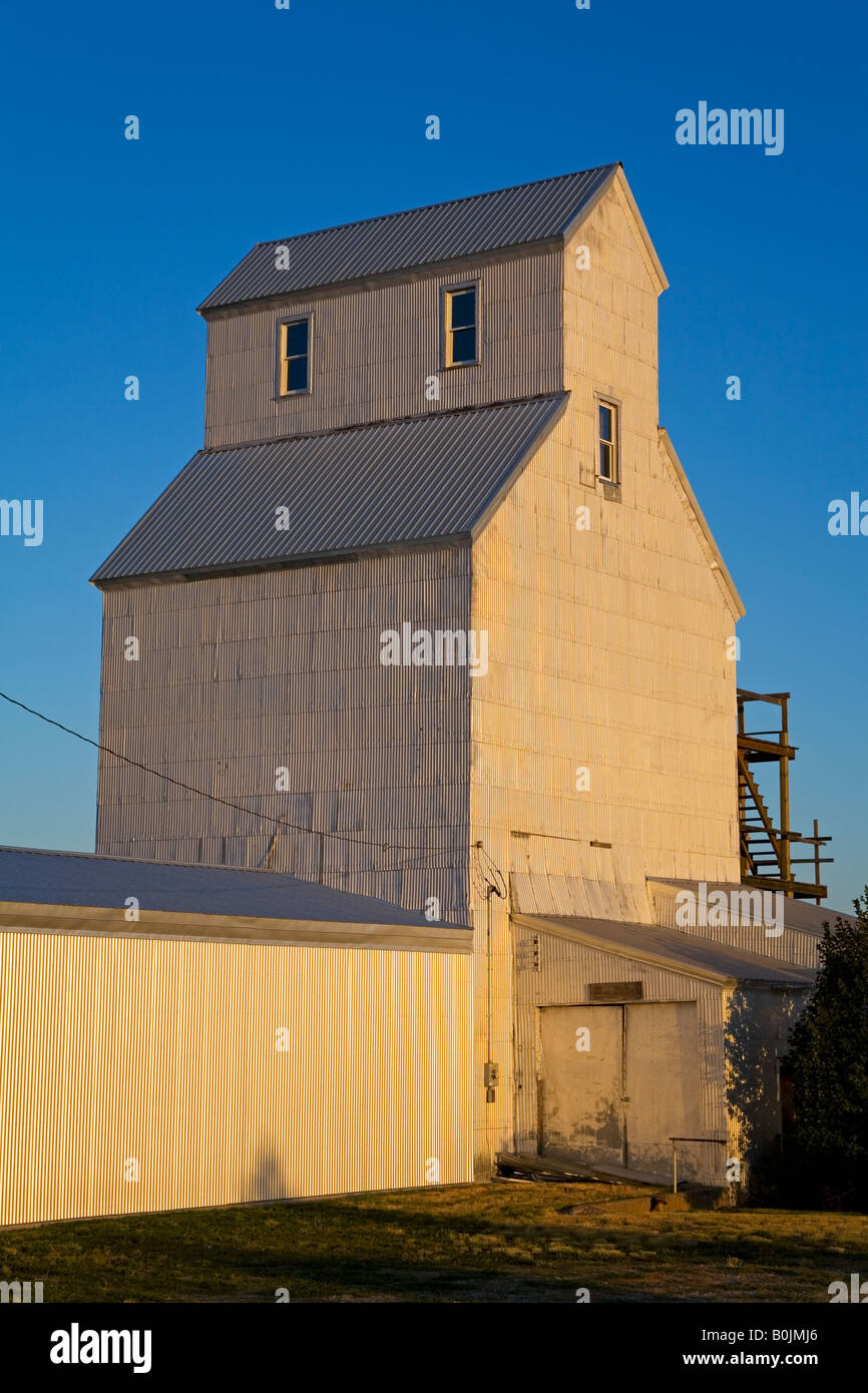 Grain Elevator near Bozeman Montana USA Stock Photo Alamy