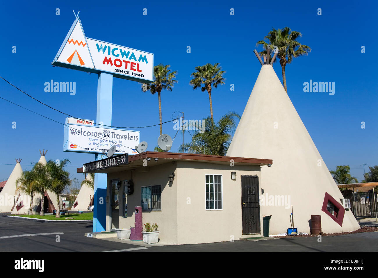 Wigwam Motel on Historic Route 66 City of Rialto California USA Built in  1949 Stock Photo - Alamy