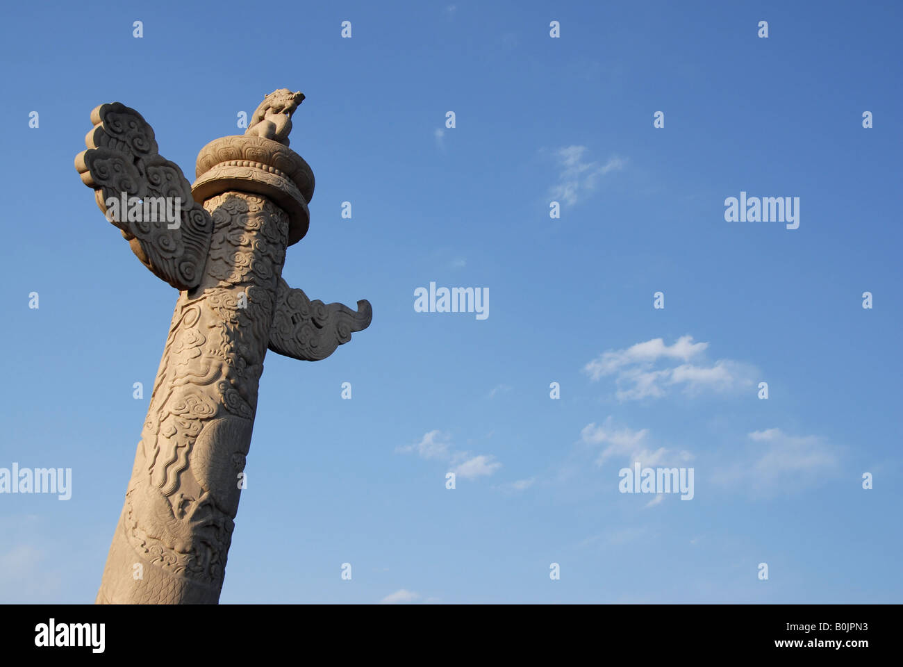 Column history hi-res stock photography and images - Alamy