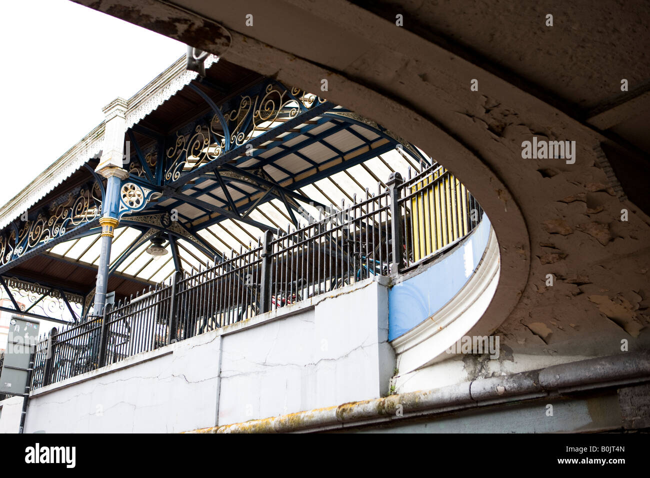 Old iron railway bridge hi-res stock photography and images - Alamy