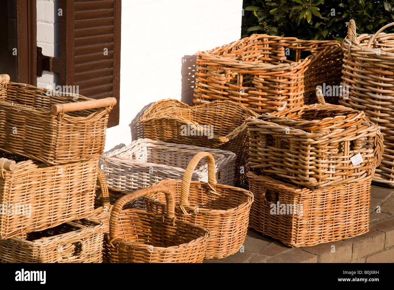 empty wicker basket tray with dividers isolated on white Stock Photo - Alamy