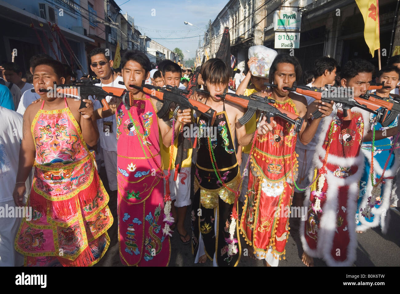 Taoism thailand hi-res stock photography and images - Alamy