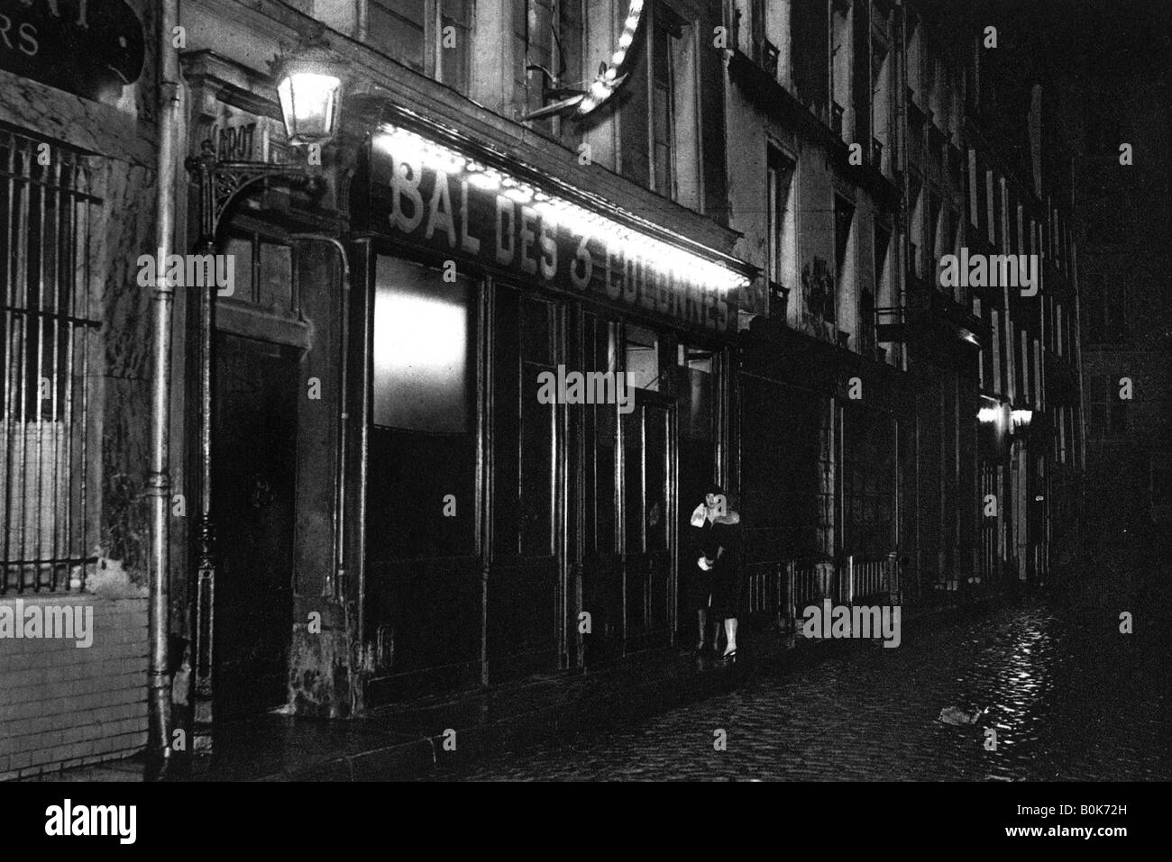 Entrance of a bal-musette, Rue de Lappe, Paris, 1931. Artist: Ernest Flammarion Stock Photo
