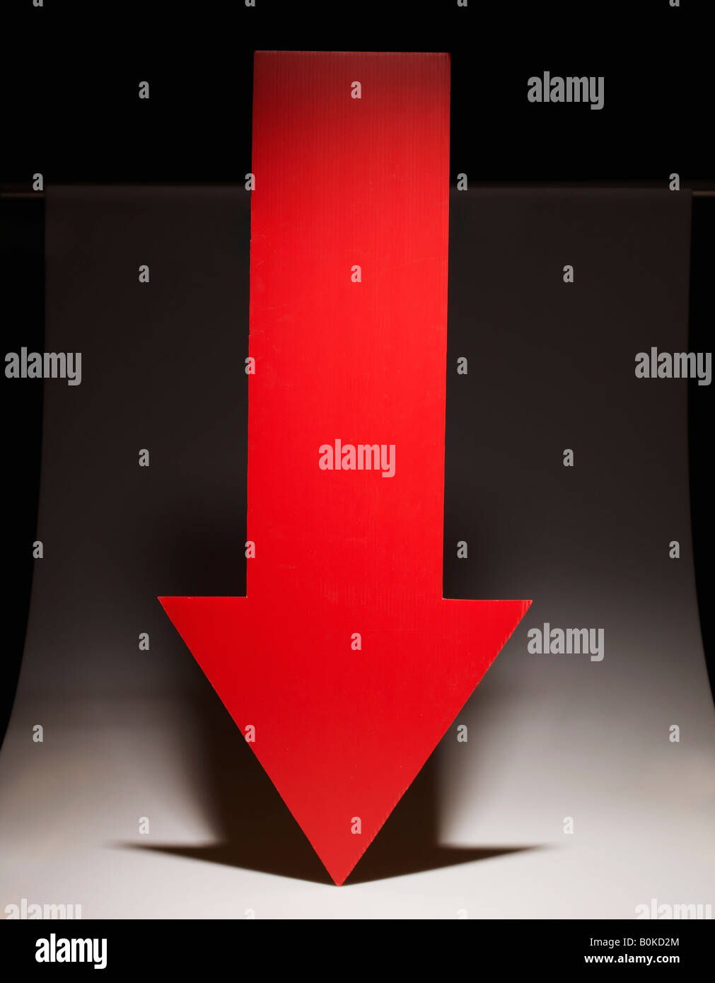 Arrow Pointing Down High Resolution Stock Photography and Images Alamy