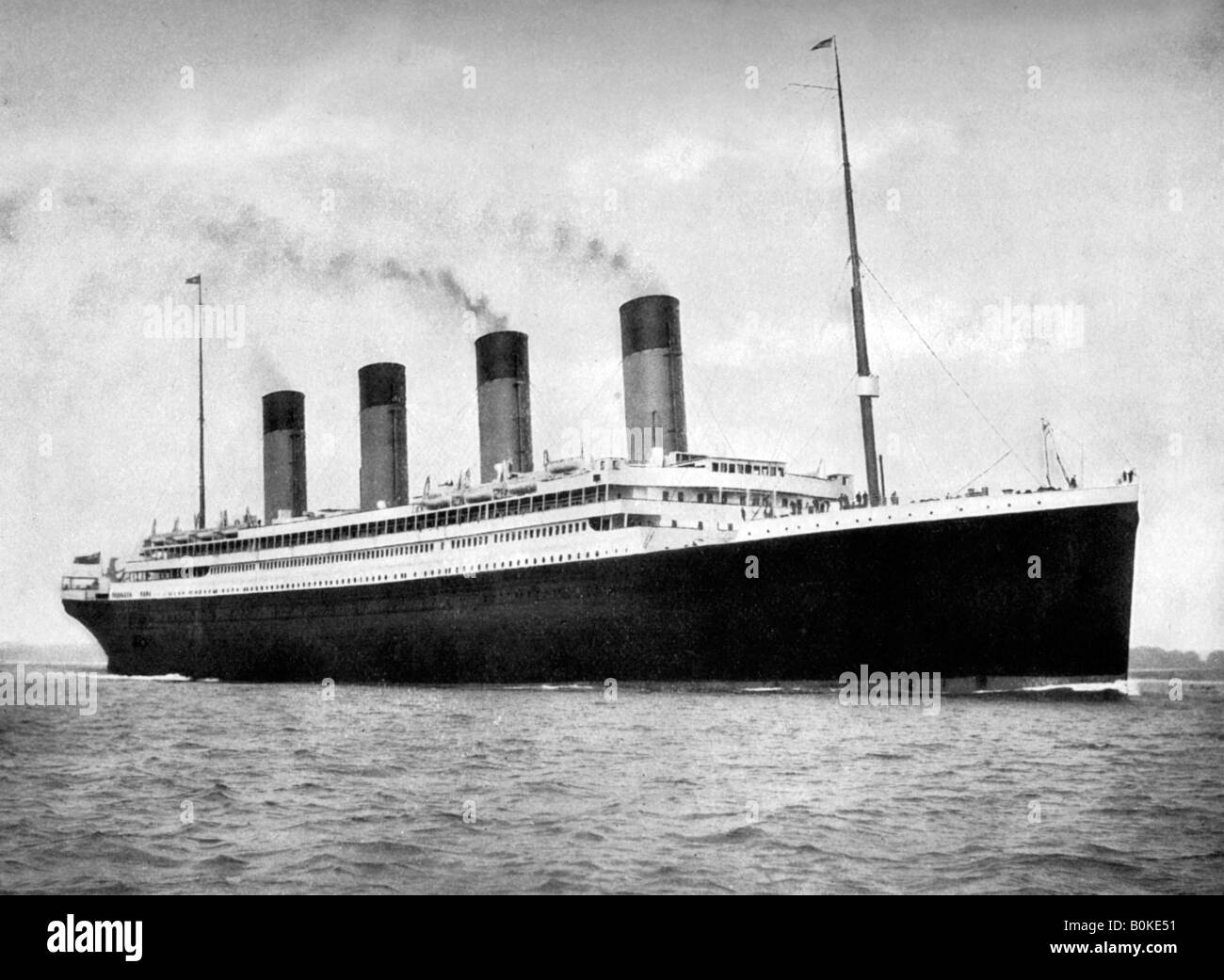 RMS 'Olympic', White Star Line ocean liner, 1911-1912.Artist: FGO Stuart Stock Photo