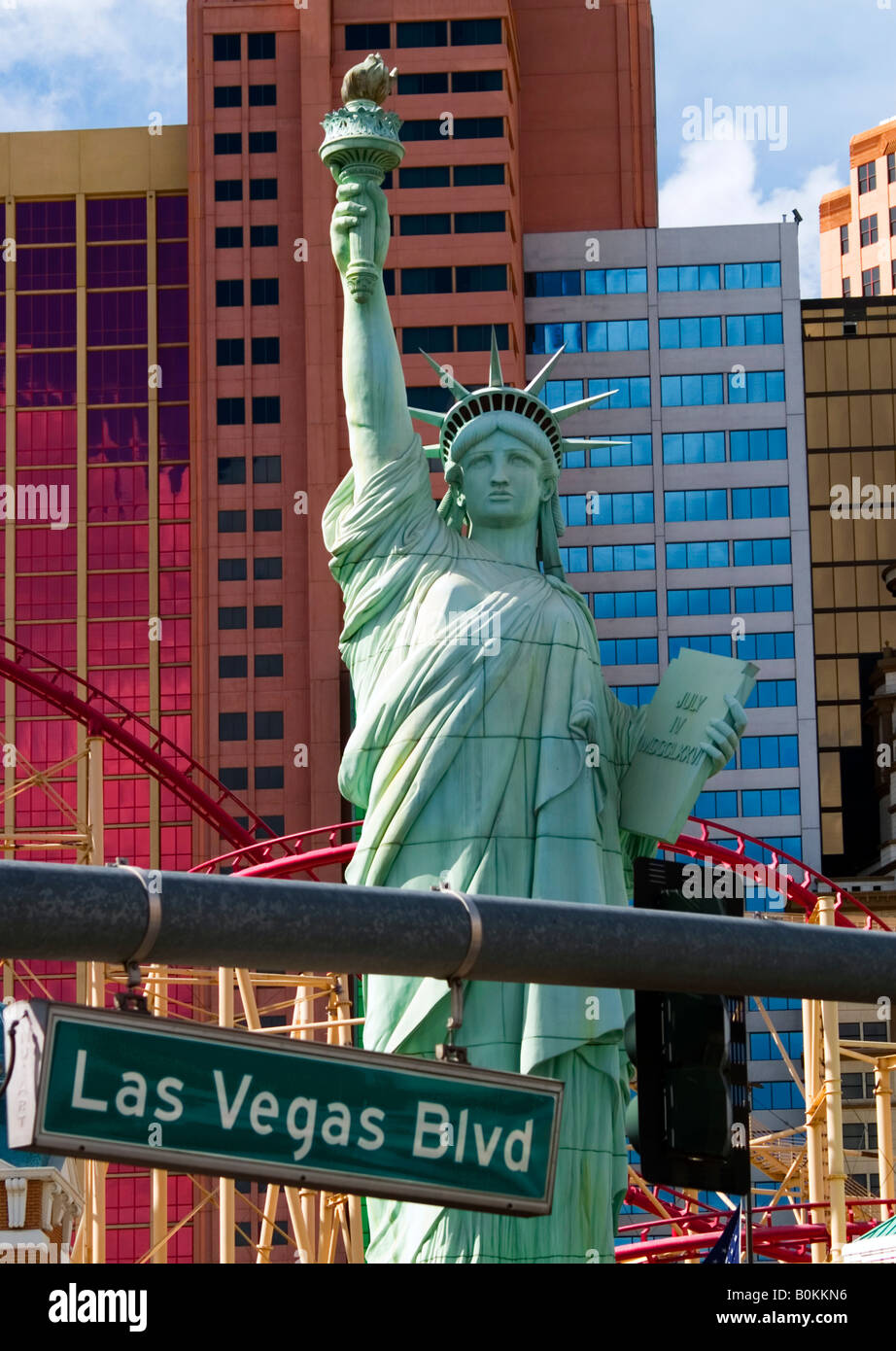 Replica of the Statue of Liberty outside New York New York hotel Las