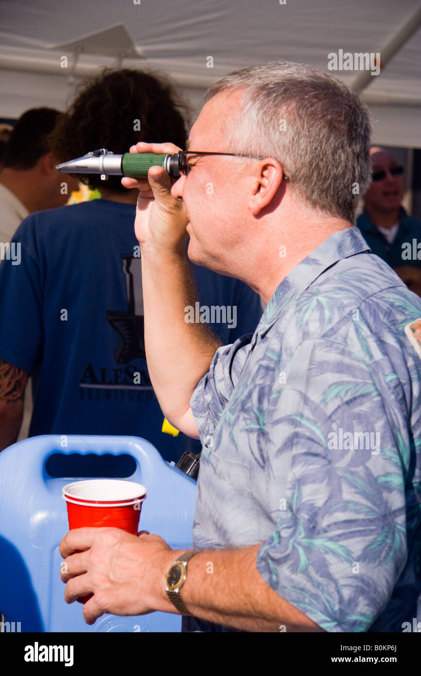 Using a refractometer to determine specific gravity during a home brew