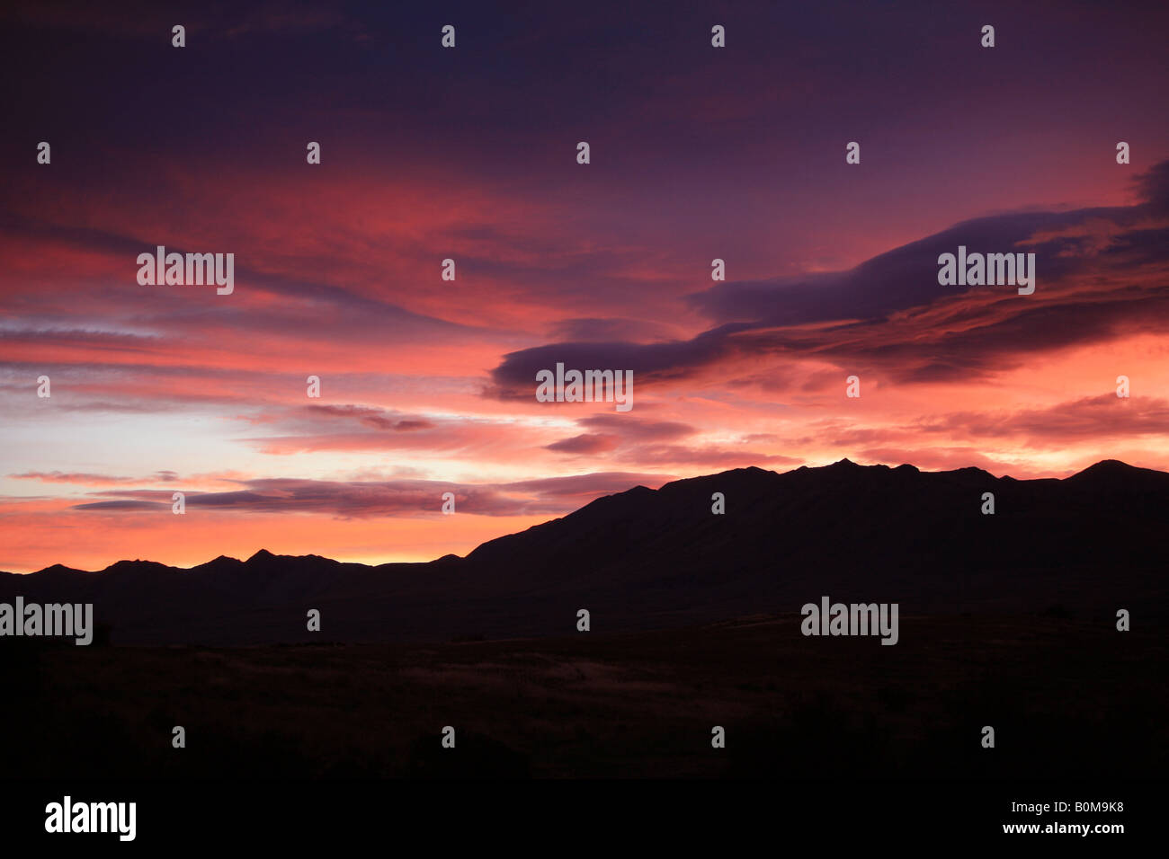 Sunrise above Lake Tekapo South island New Zealand Stock Photo - Alamy
