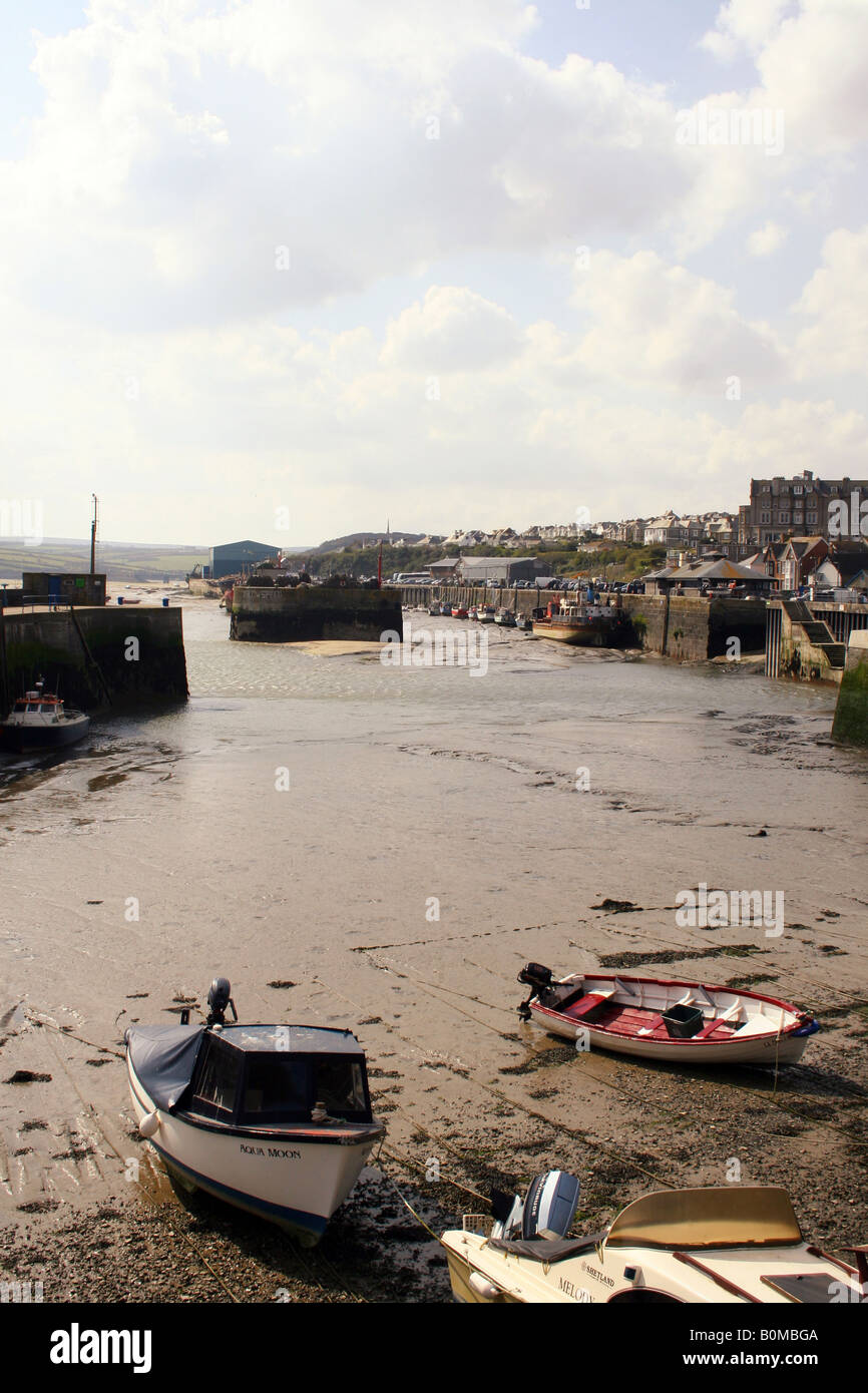 THE OUTER HARBOUR AT PADSTOW. CORNWALL. ENGLAND Stock Photo Alamy