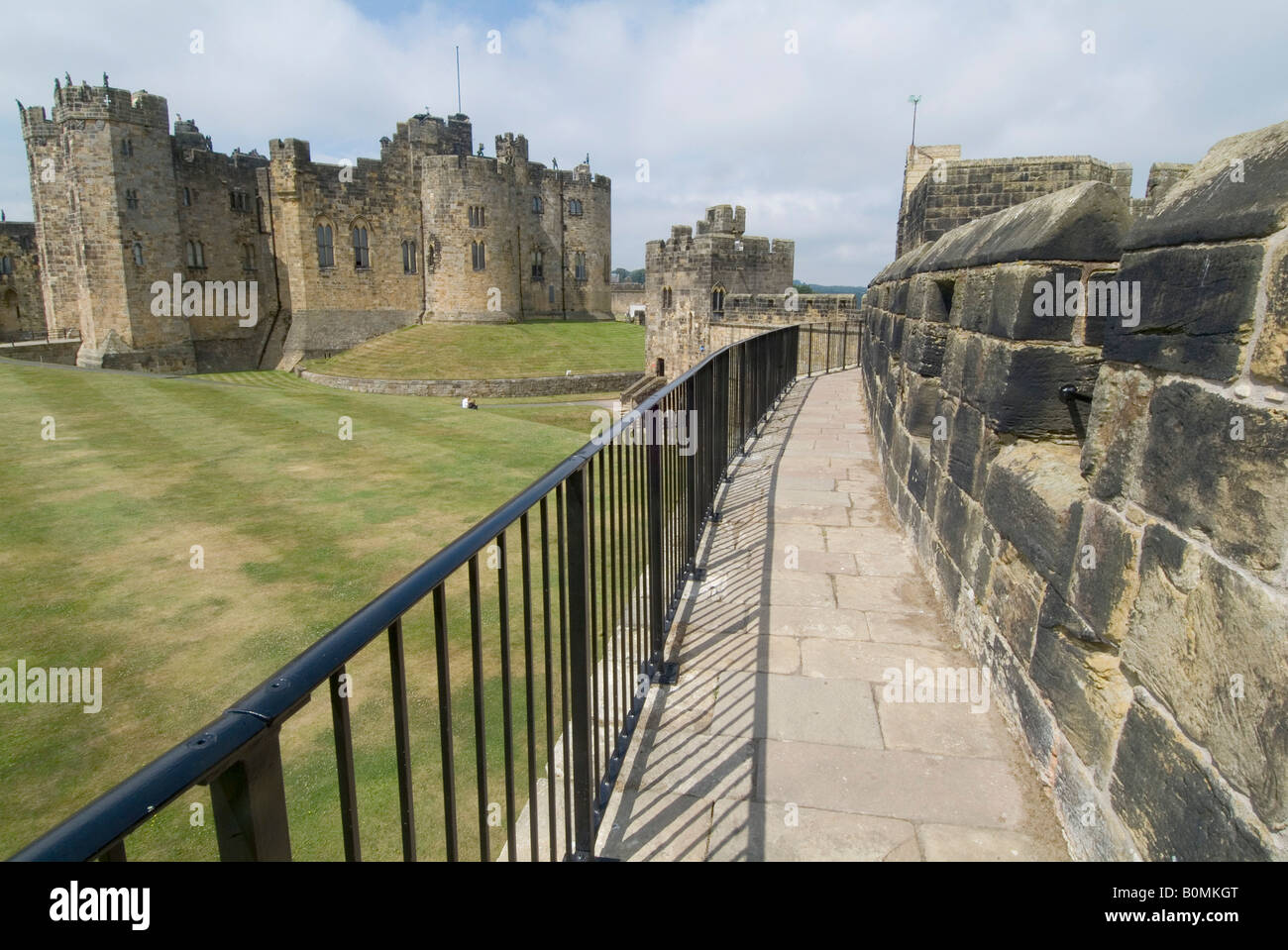 Exterior of Alnwick Castle, Alnwick, Northumberland, England Stock ...