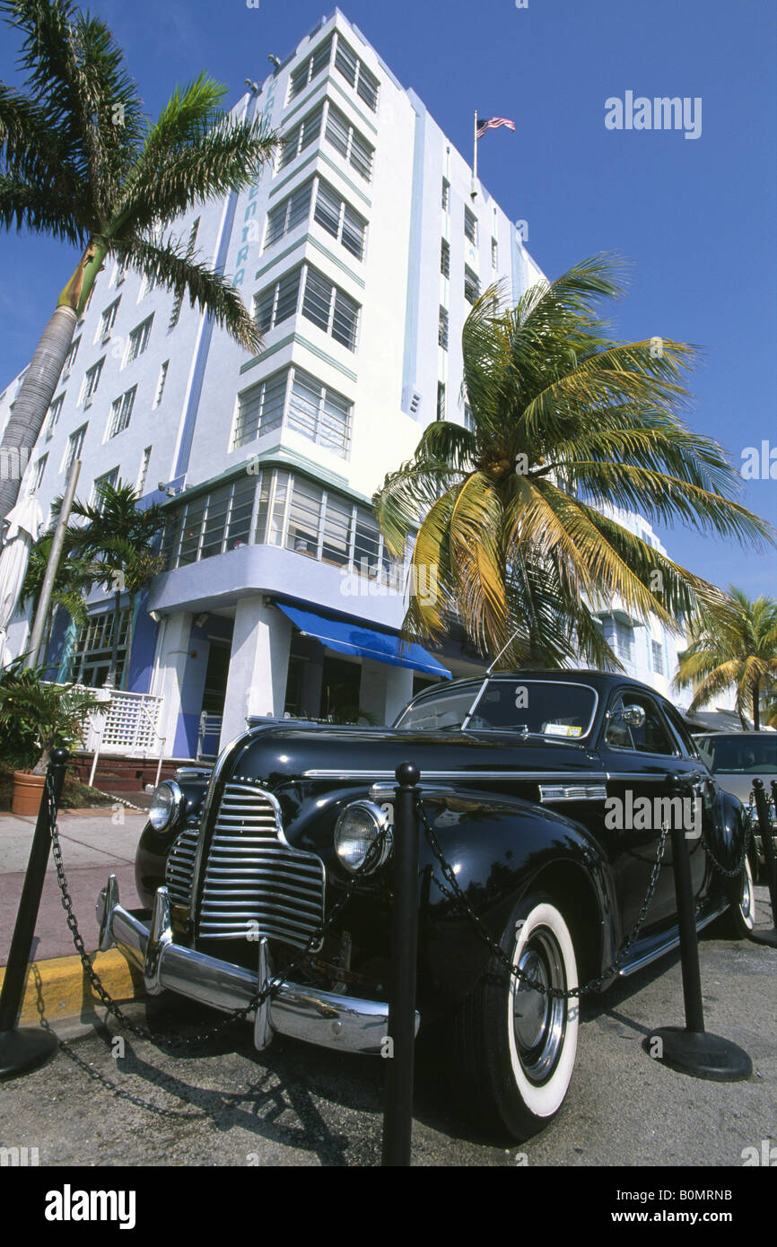 Vintage Car, Ocean Drive, Miami Beach, Miami, Florida, USA Stock Photo