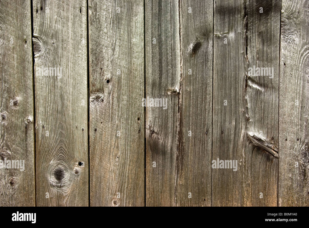 Vertical wooden slats hi-res stock photography and images - Alamy