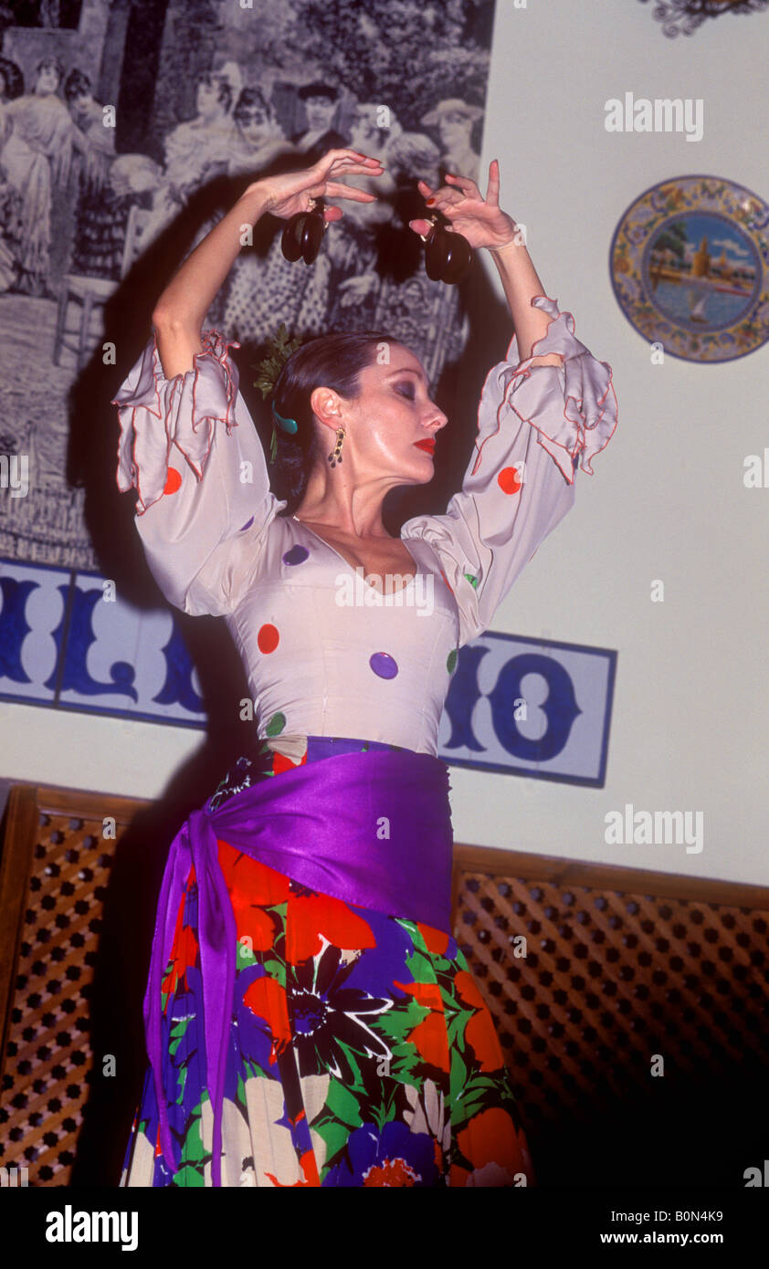 Seville Flamenco Folklore Show at El Patio Sevillano Stock Photo Alamy