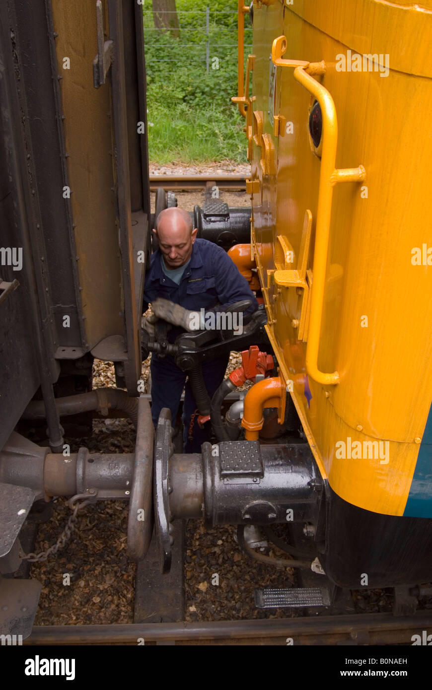 Vintage steam train carriage coupling hires stock photography and