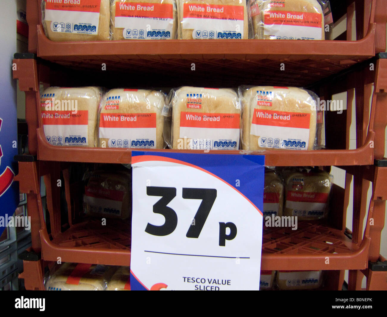 Cheap Bread in a supermarket during a price war Stock Photo Alamy