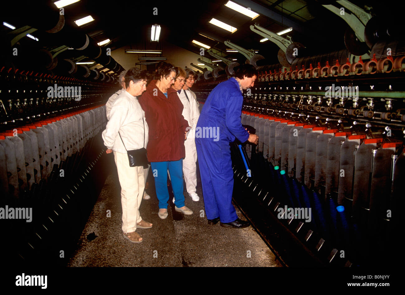 Harris tweed factory hires stock photography and images Alamy