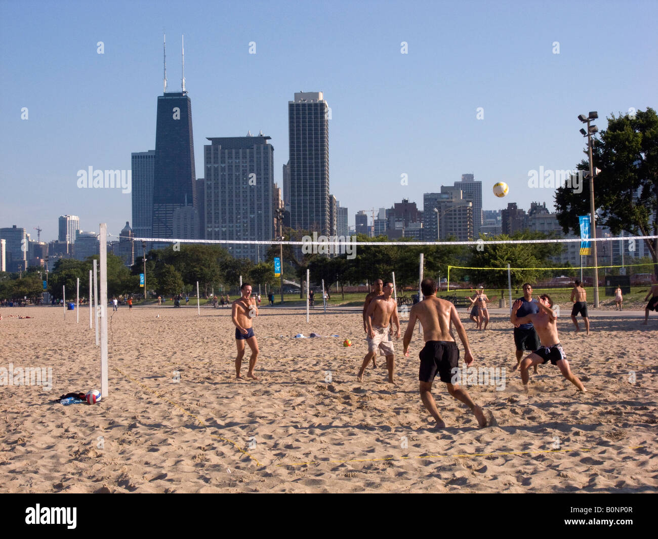 Volleyball game Chicago Lakeside beach sun Stock Photo Alamy