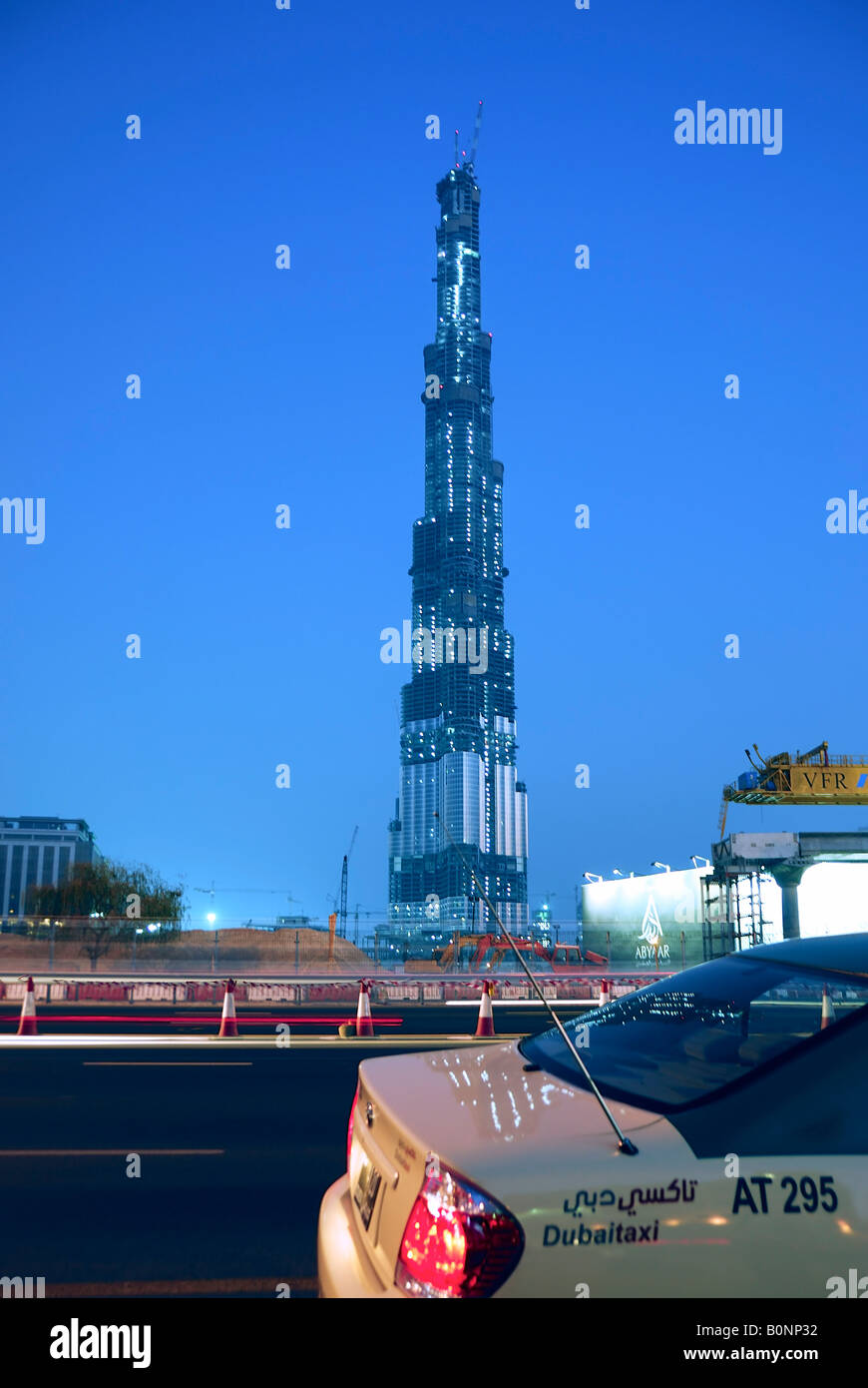 Dubai, "United Arab Emirates" Monuments Bur Tower "World's Highest ...