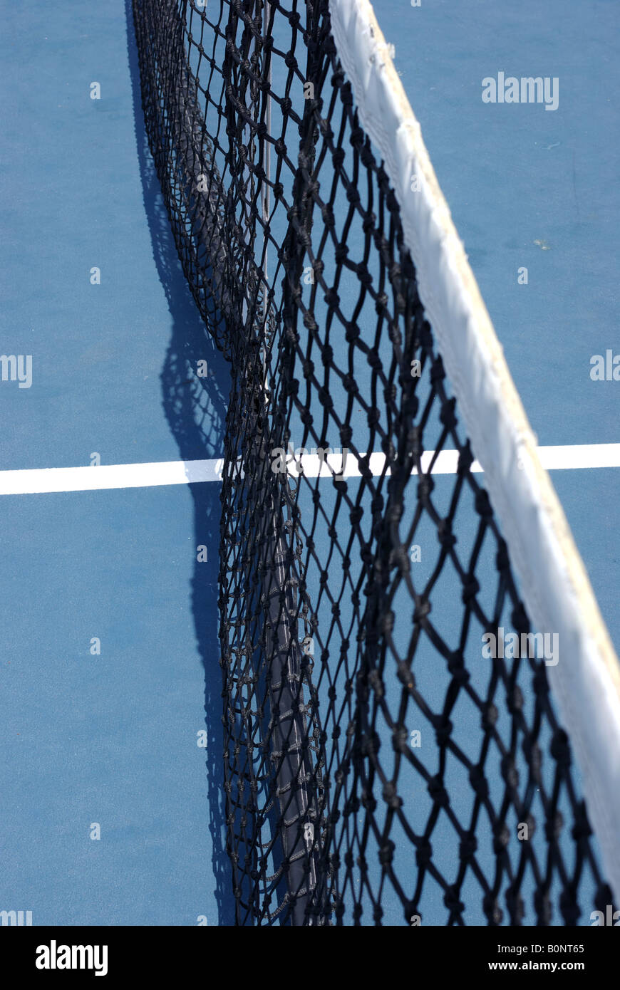 Tennis court netting Stock Photo Alamy