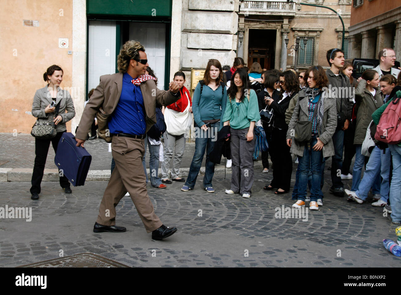 street entertainer in piazza navona rome Stock Photo - Alamy