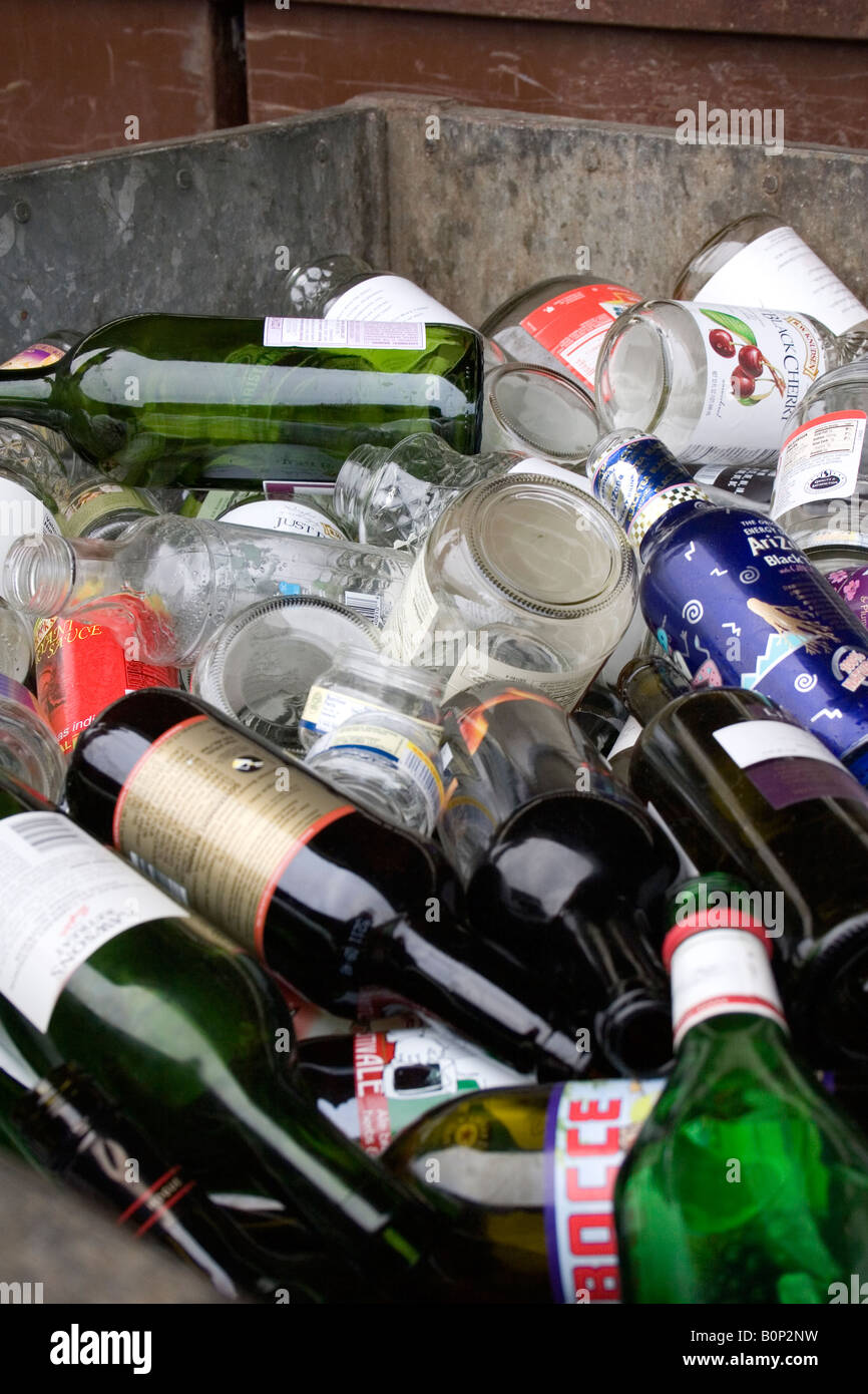 Pile of glass bottles in bin Stock Photo - Alamy