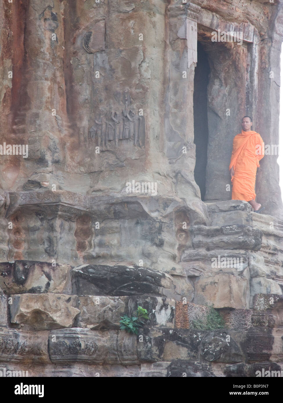 Buddhish monk at Angkor Wat, Siam Reap, Cambodia Stock Photo