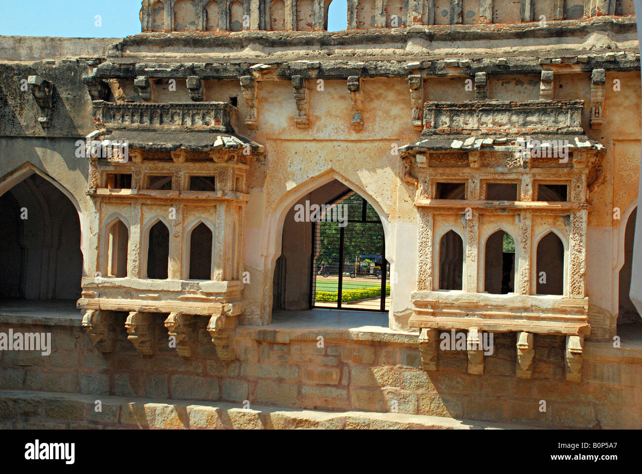 Queen’s bath hampi hi-res stock photography and images - Alamy