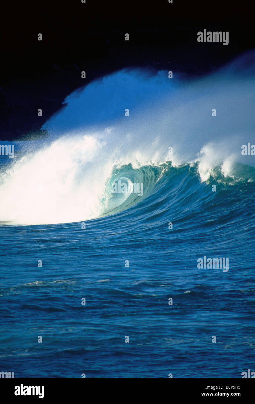 Wave Waimea Bay Oahu Hawaii USA Stock Photo Alamy