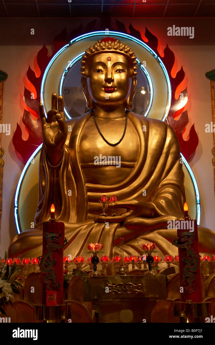 Statue of Buddha in a the Mahayana Buddhist Temple in Chinatown, New York City Stock Photo Alamy