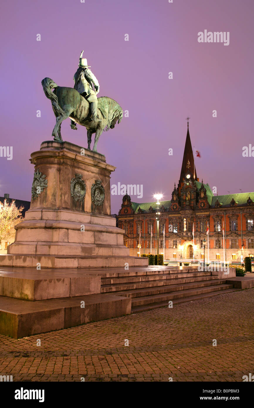 Statue of king karl x gustav hi-res stock photography and images - Alamy