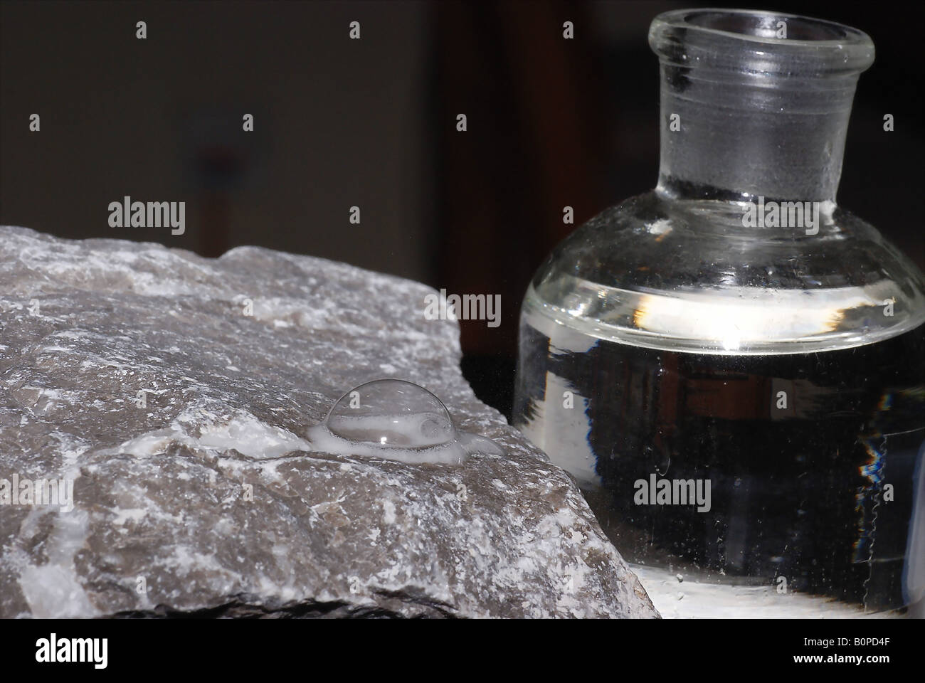 limestone being dissolved by hydrochloric acid Stock Photo Alamy