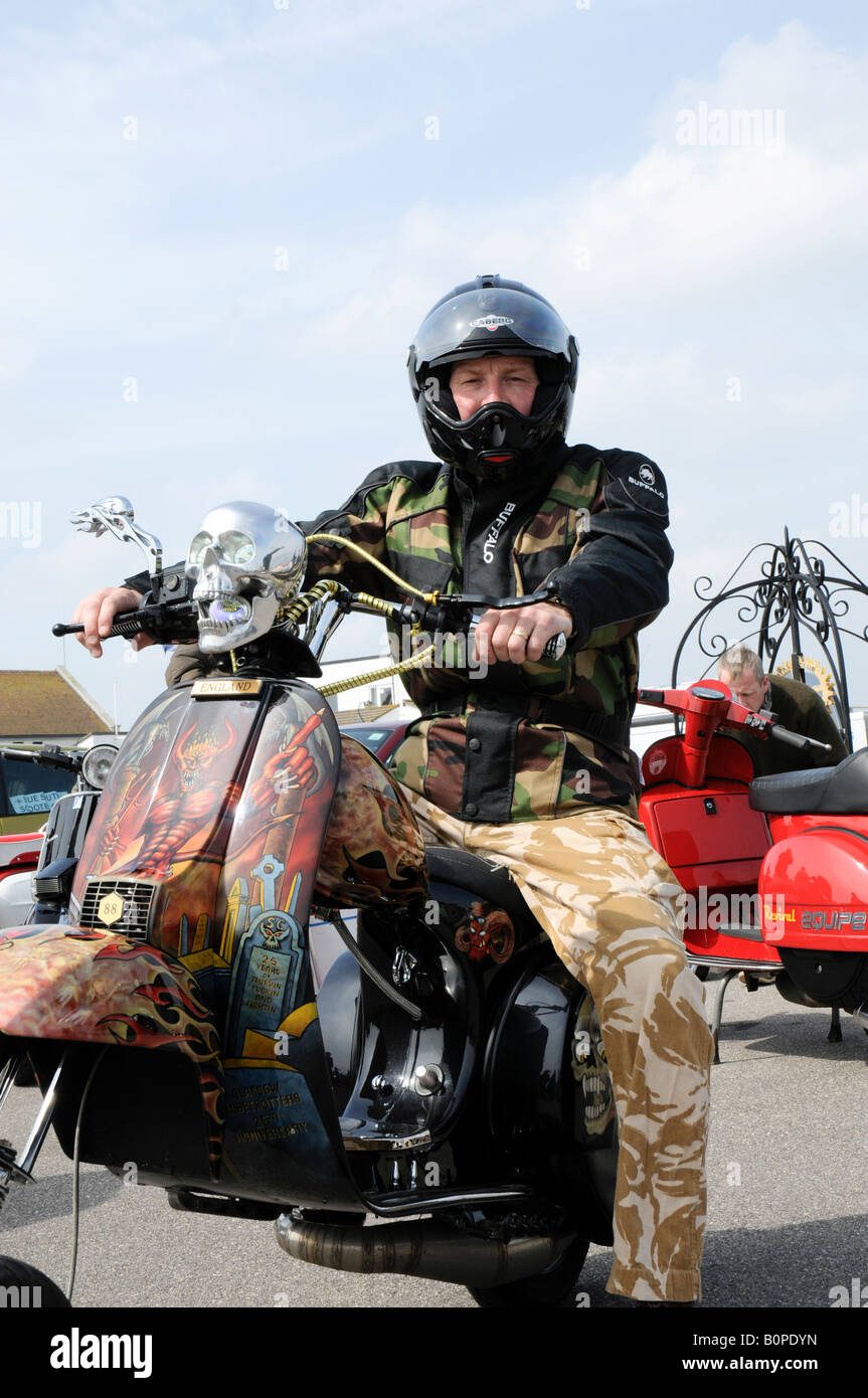 Vespa Rider Look Vespa mods rider hi-res stock photography and images - Alamy