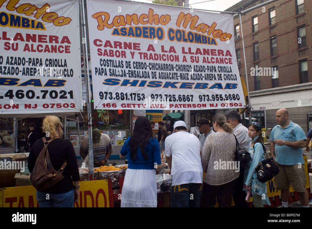 Colombian street food hi-res stock photography and images - Alamy