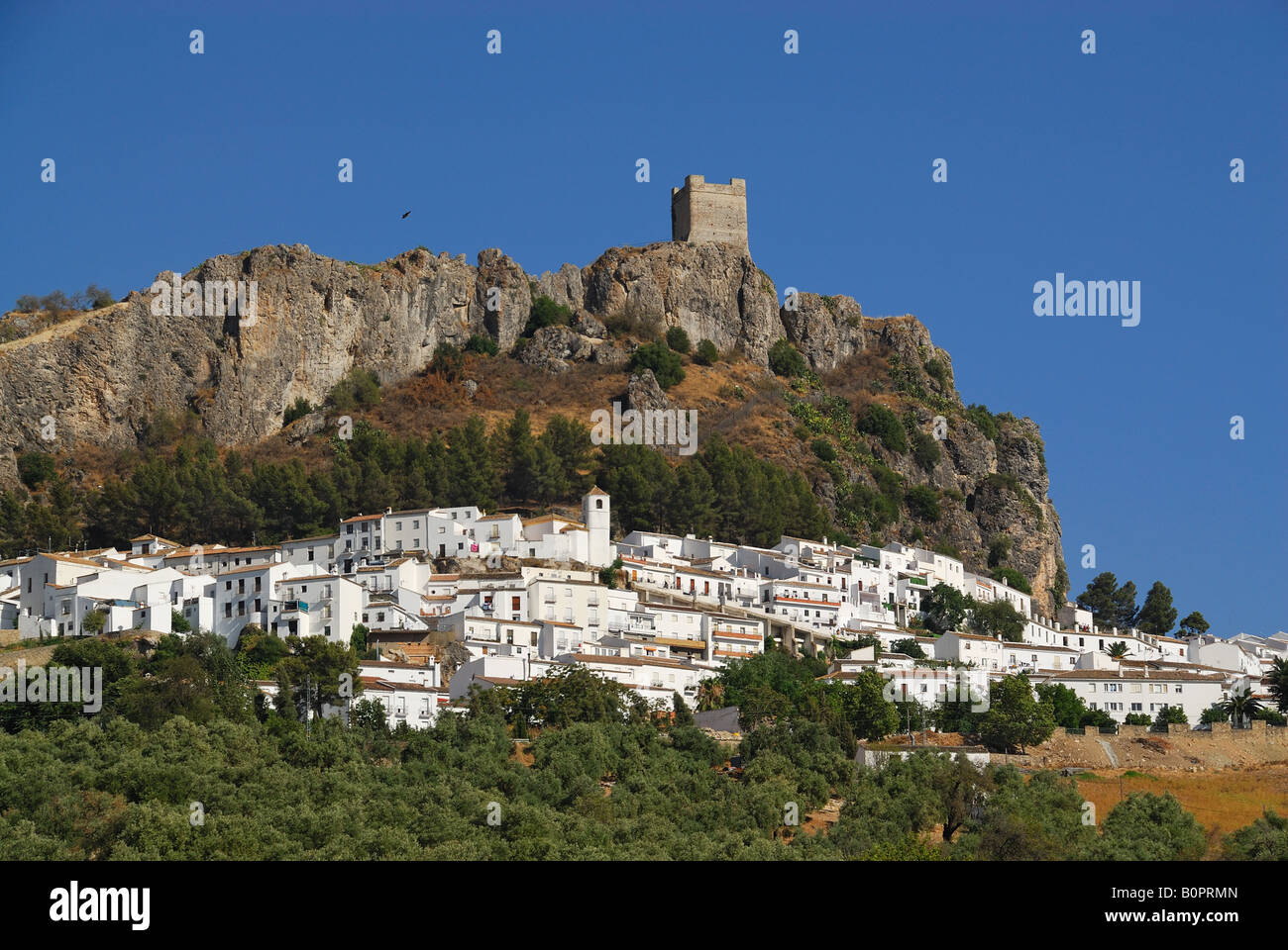 Andalusian white village, Zahara de la Sierra Stock Photo - Alamy