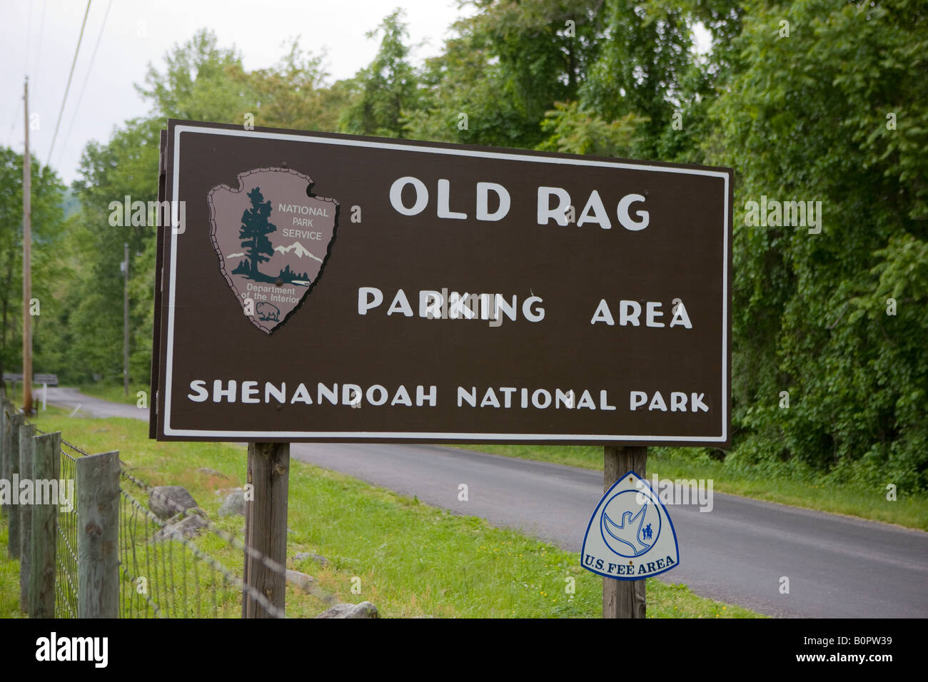 Brown National Park Service welcome sign for the Old Rag Mountain parking area entrance to Shenandoah National Park Virginia USA Stock Photo