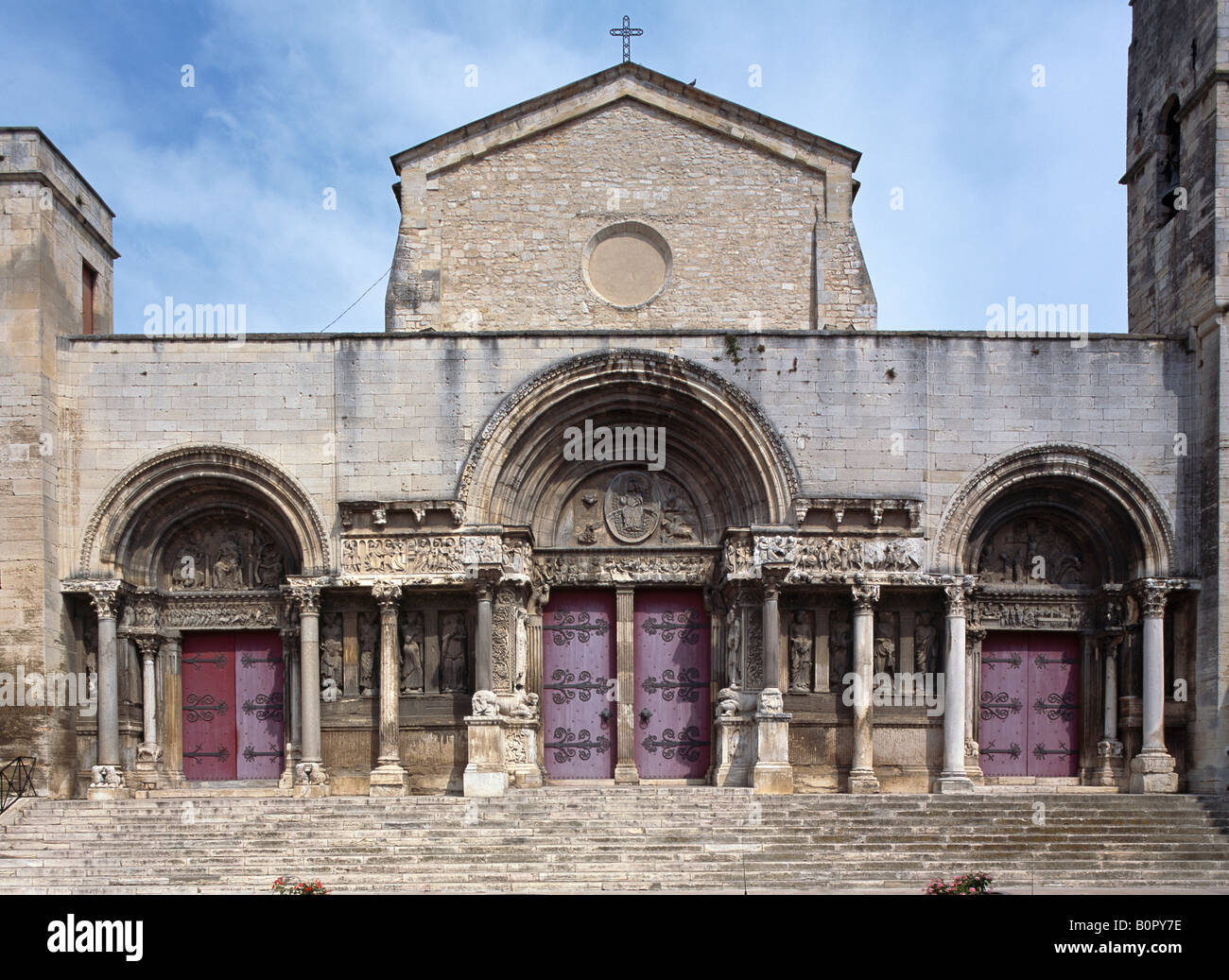 Saint-Gilles-du-Gard, Abteikirche, Westportalanlage Stock Photo