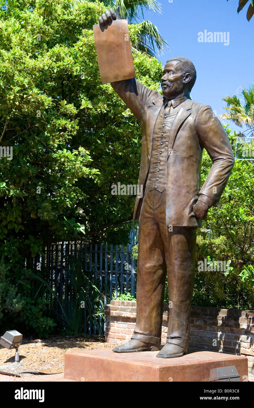 Statue Rep Al Edwards Statue on the grounds of the Ashton