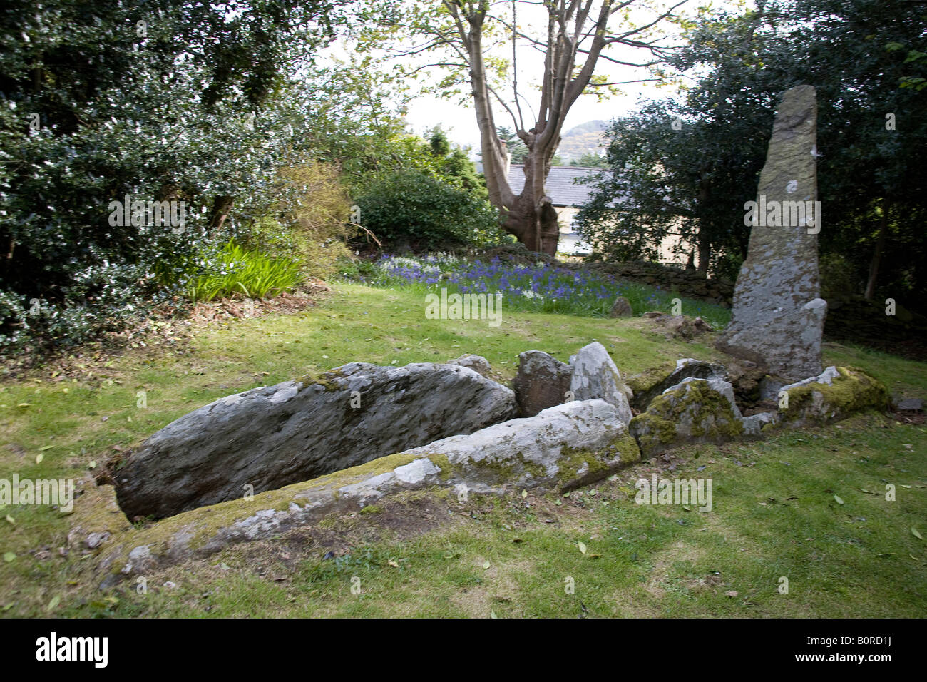 A Viking King's grave from 1103 in Northern Ireland belonging to