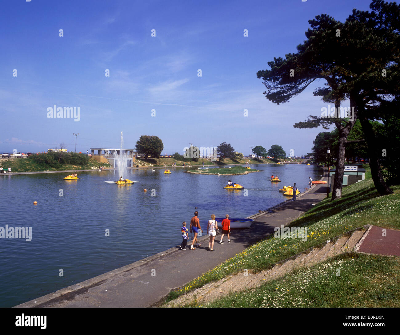 Ryde Boating Lake in Appley Park Stock Photo Alamy