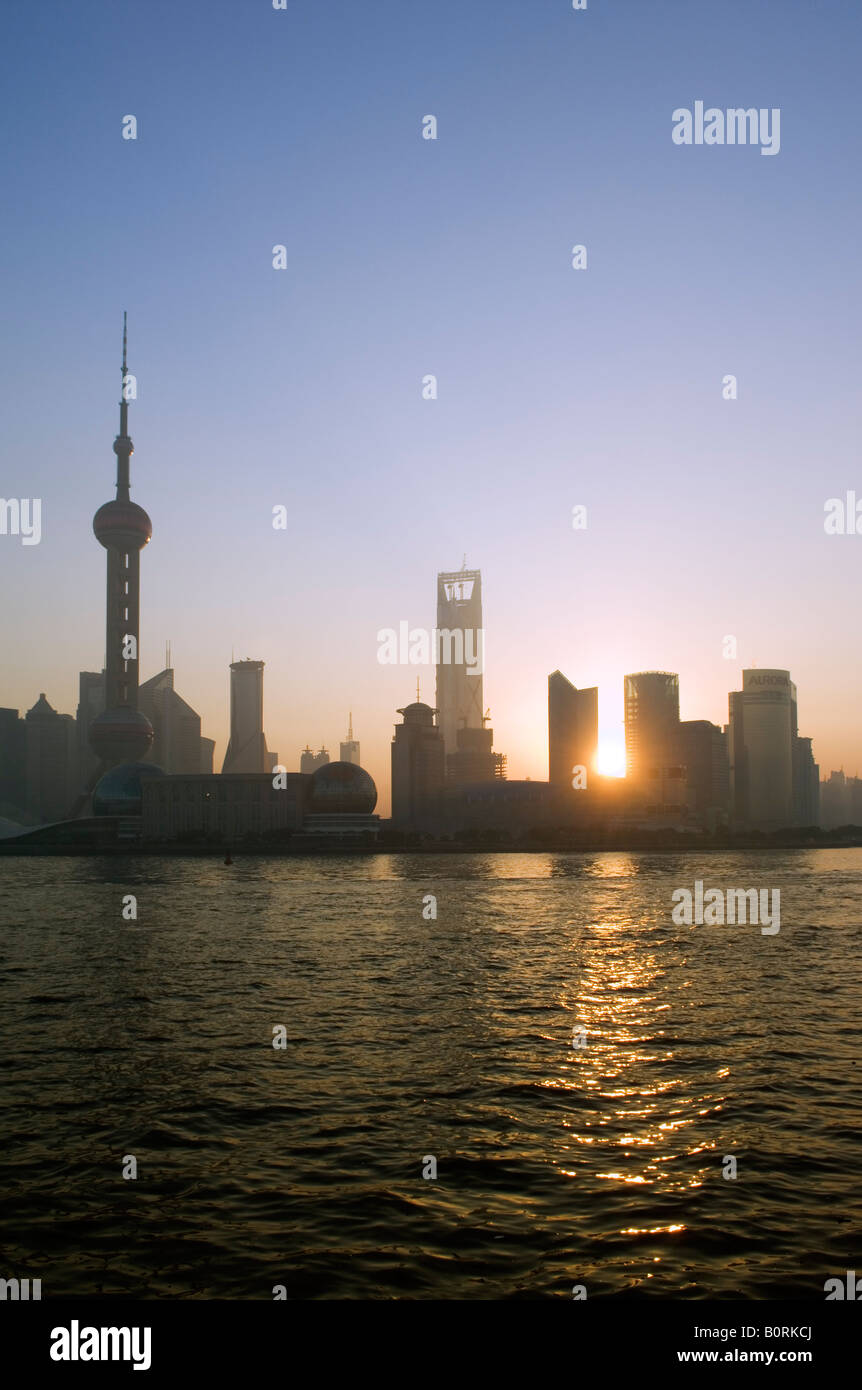 Sunrise over pudong skyline hi-res stock photography and images - Alamy