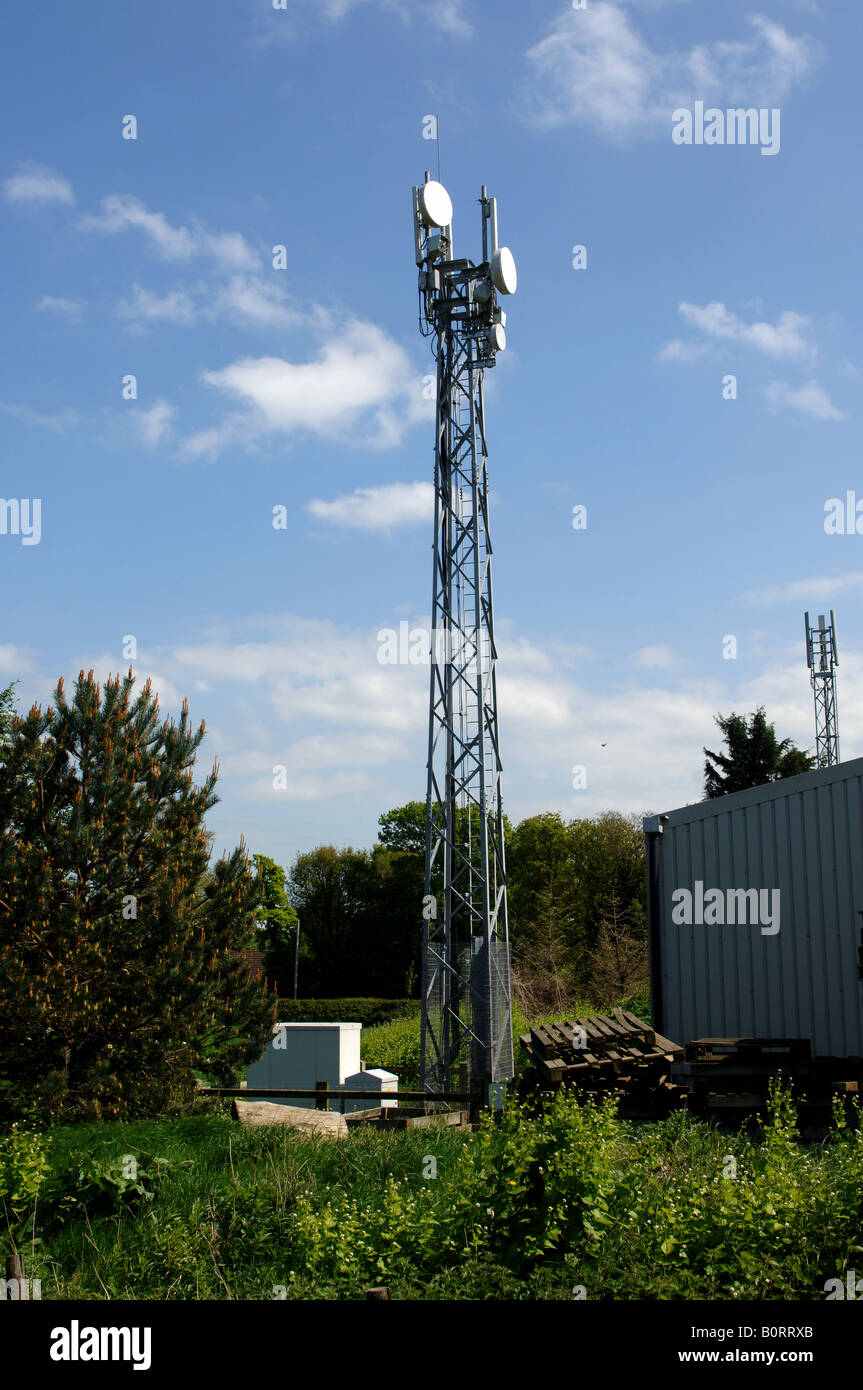 Phone mast hires stock photography and images Alamy