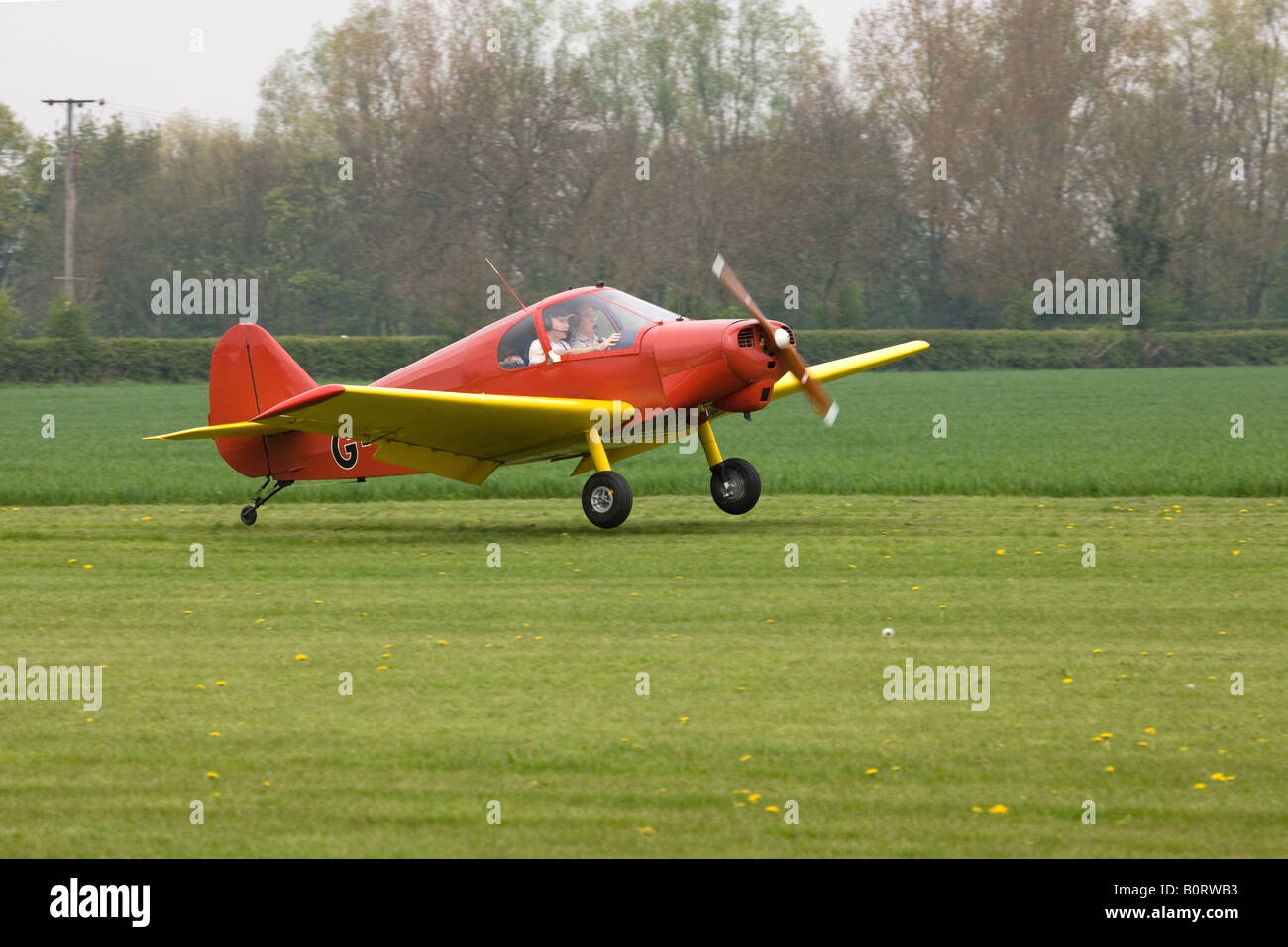 CAB GY-201 Minicab G-BGMJ landing @ Breighton Airfield Stock Photo