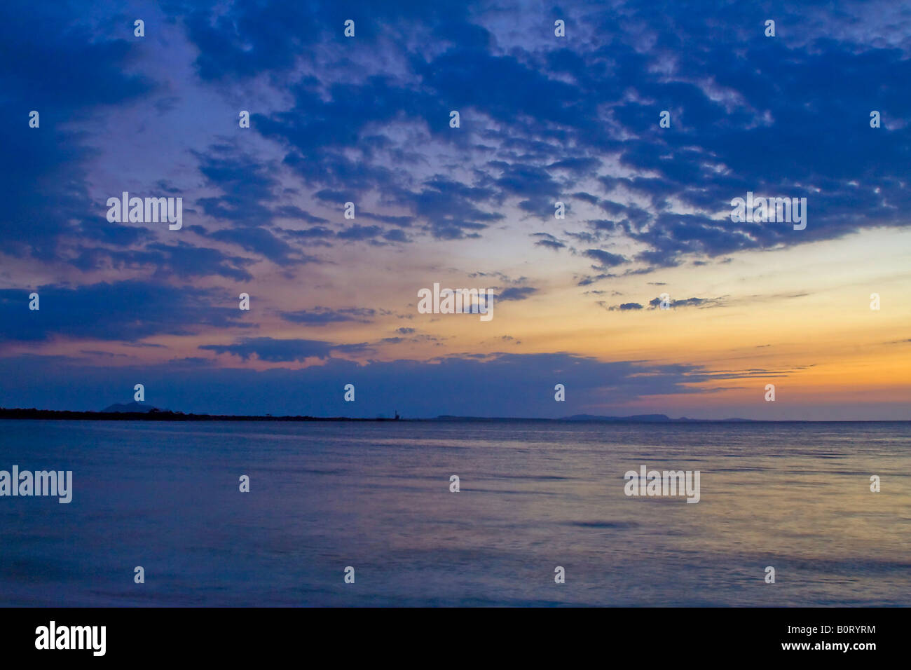 blue sky and white clouds sunset Stock Photo - Alamy