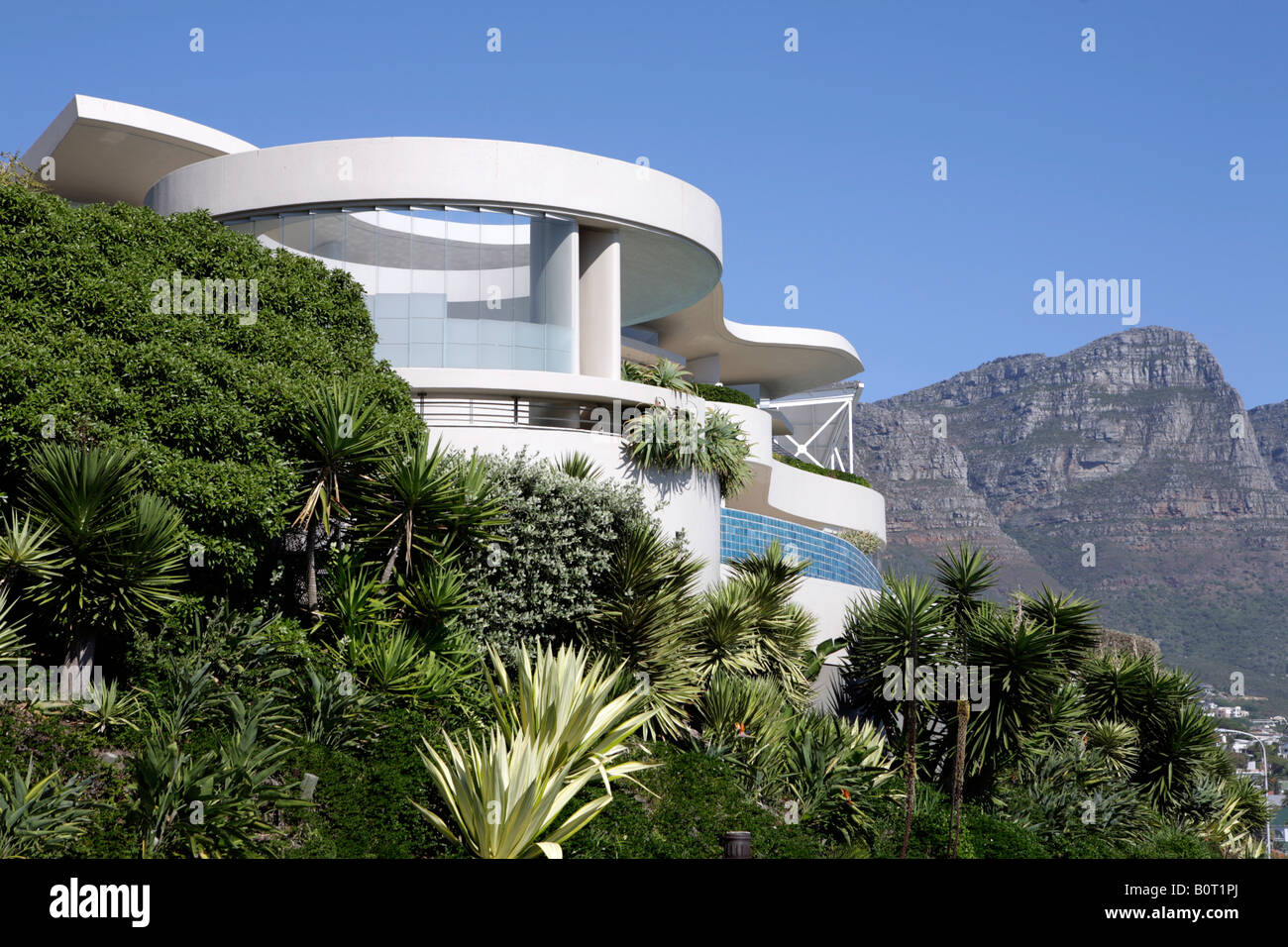 Luxury house in Camps Bay area of Cape Town, South Africa Stock Photo -  Alamy