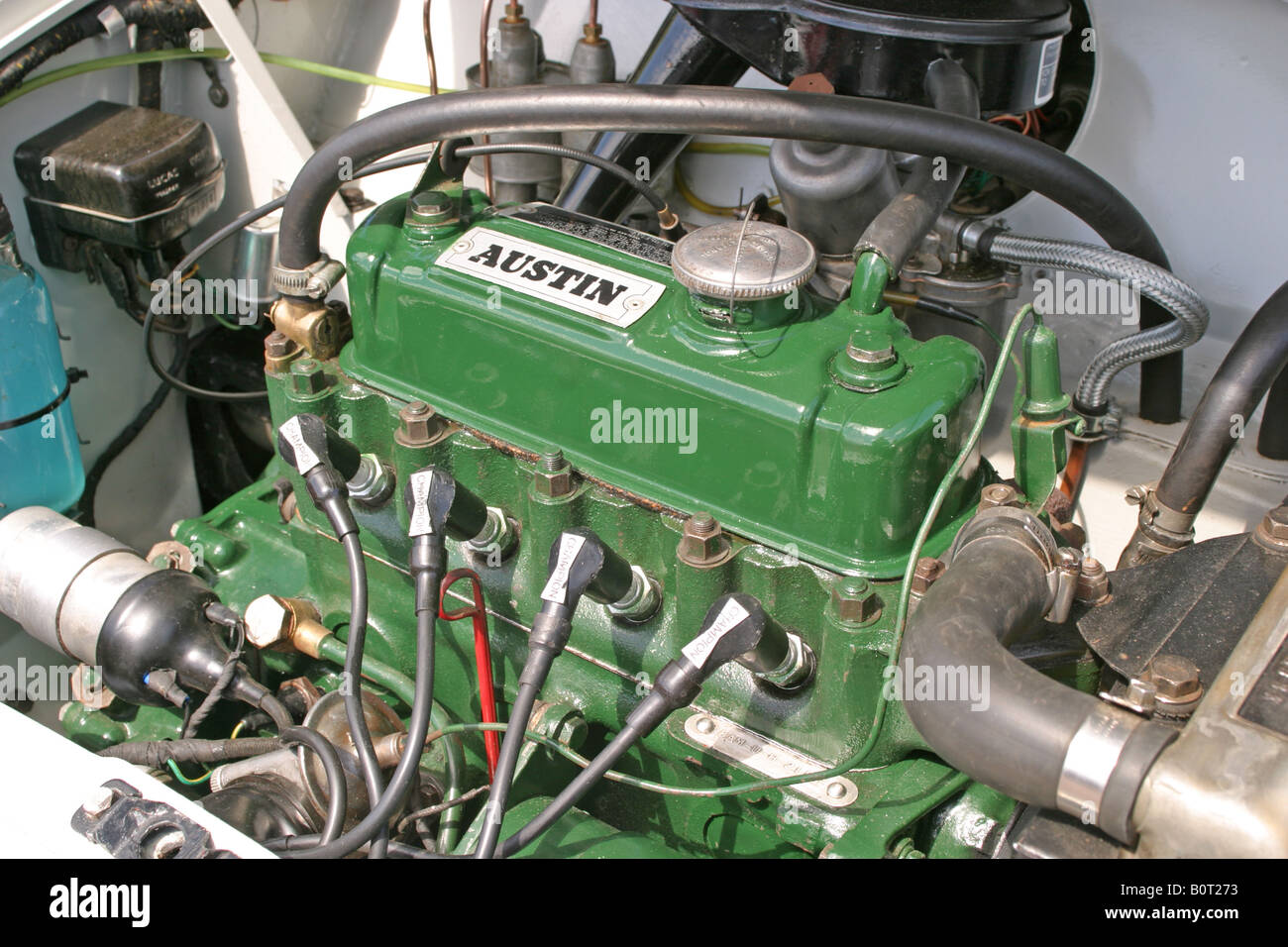 Rover mini engine hi-res stock photography and images - Alamy