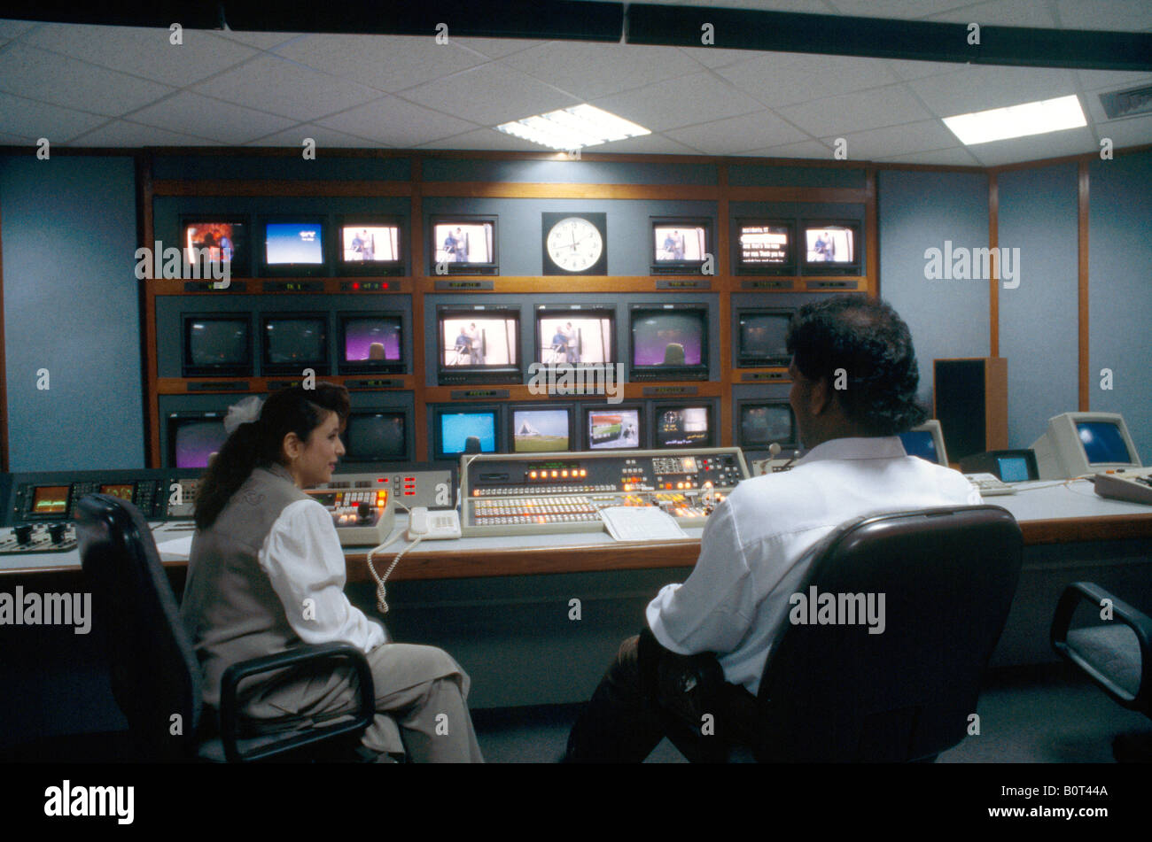 Dubai UAE Edtv Satellite Tv Control Room Stock Photo Alamy