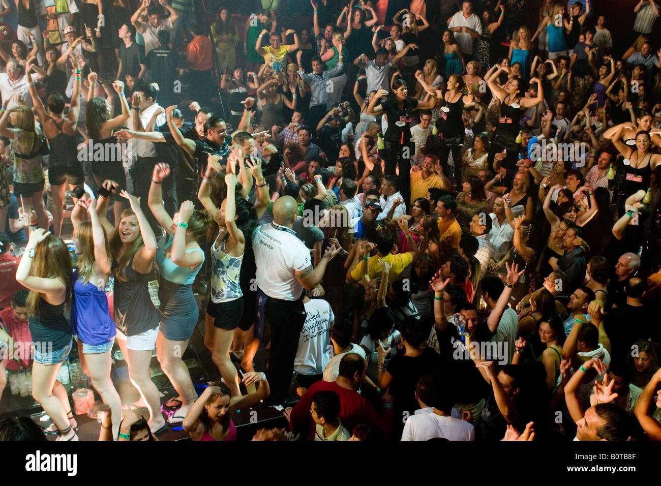 Coco bongo nightclub cancun hi-res stock photography and images - Alamy